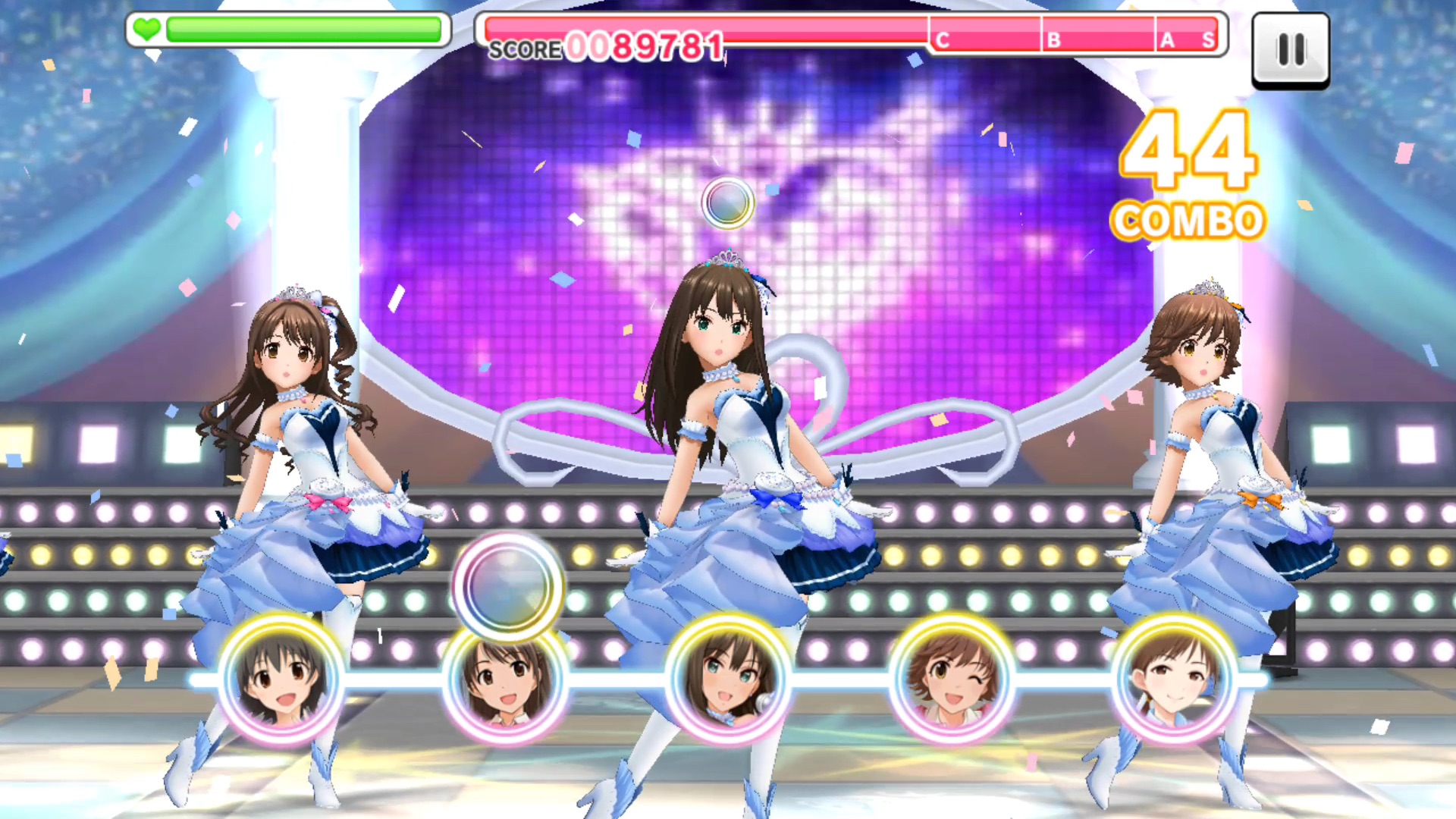 アイドルマスター シンデレラガールズ スターライトステージ デレマス 音ゲーのios版がついに配信開始 Iosのプロデューサーは急いでダウンロードだ Boom App Games