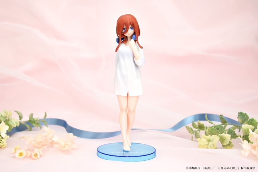 五等分の花嫁】彼シャツを着た三玖のフィギュアが登場！思わずドキッと