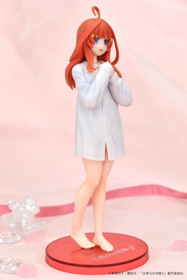 五等分の花嫁】彼シャツをおしとやかに着こなす五月のフィギュアが登場！優しげな表情や立ち姿に注目！【オンクレ】 - Boom App Games