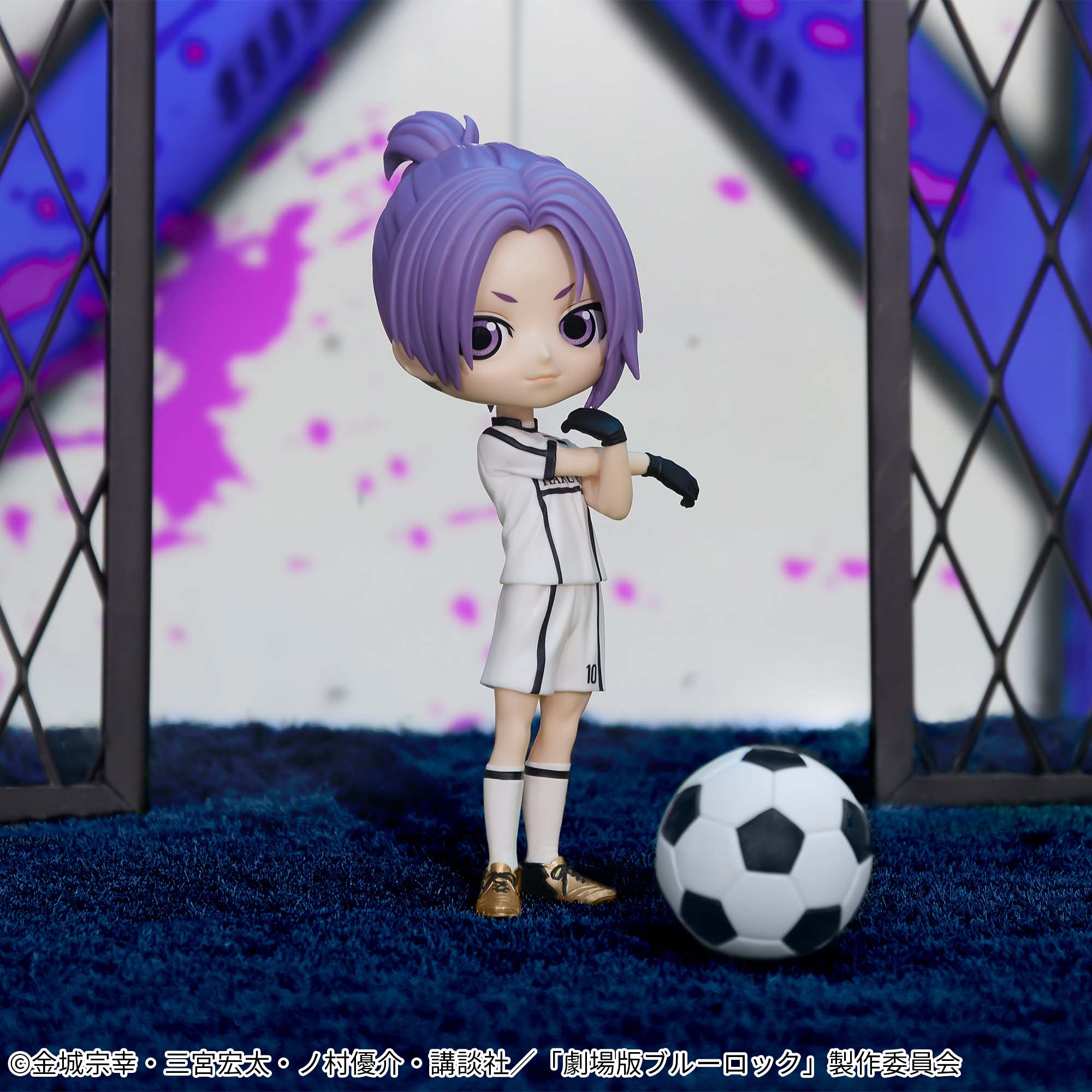 ブルーロック】御影玲王のQposketフィギュアが白宝高校サッカー