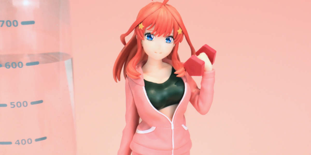 五等分の花嫁】五月のプライズフィギュアがジムデート風をイメージした姿で登場！赤のダンベルを使って運動を楽しむアクティブな様子を立体化！【プライズ】 -  Boom App Games