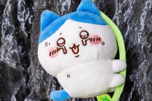 ちいかわ】穴に落ちちゃったマスコットがプライズに登場！迫真の